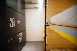 Borough Capsule Hostel Bali - Room