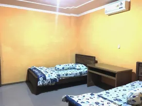 Hotel Alami near Alun-Alun Klaten - Room