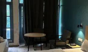 Fabhotel Royal Spark Inn - Room