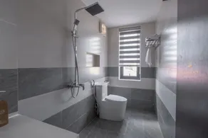 L'Amour Homestay - Bathroom