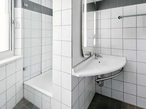  B&B HOTEL Frankfurt-Messe - Baño