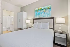 WaterWalk Extended Stay by Wyndham Kansas City - Overland Pk - Room