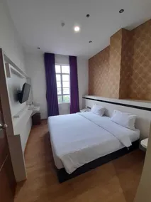 Blitz Hotel Batam Centre - Room