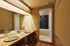 Tendo Onsen TAKINOYU - Salle de bain