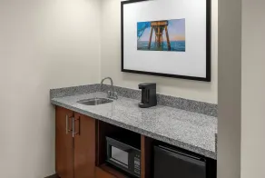 Hampton Inn & Suites Coconut Creek - Chambre