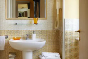 21 Aprile Accommodation - Baño