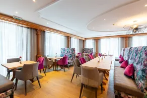Hotel Mittagskogel Pitztal  - Reception