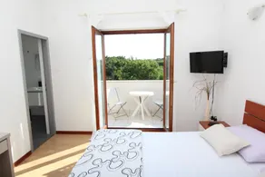 Rooms and Apartment Luana - Ausblick vom Zimmer
