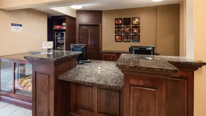 Best Western Plus Wausau-Rothschild Hotel - Recepción
