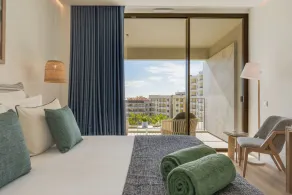 The Editory Ocean Way Funchal - Room