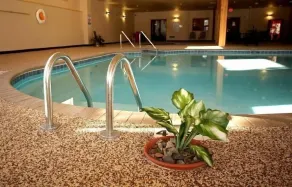 Whitefish Lodge and Suites - Pool