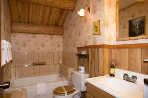 Yosemite Log Cabin-Rustic Charm-Sleeps 8 - Salle de bain