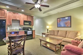 Anderson Golf Club Condo w/ Community Amenities! - Interior