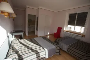 Hotel Bayle - Zimmer