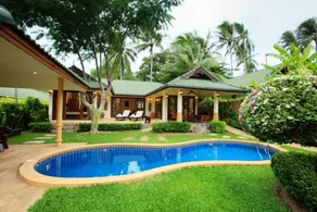 Idyllic Samui Beach Villa Resort - Rom