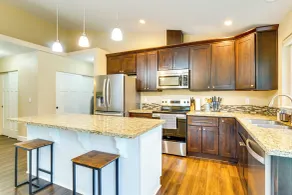 Puget Sound Single-level Gem w/ Outdoor Fun! - Innvendig