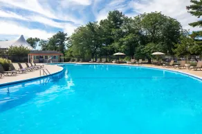 DoubleTree by Hilton Cherry Hill Philadelphia - Piscine