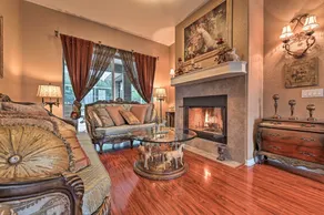 Elegant Valrico Home ~ 15 Mi to Downtown Tampa! - Innvendig