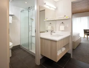 Banff Aspen Lodge - Badezimmer