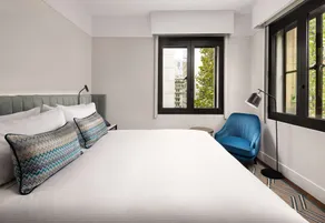 Hilton Melbourne Little Queen Street - Room