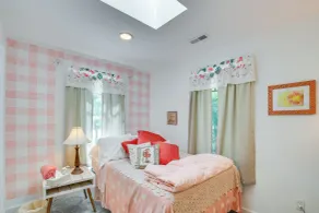 Spacious & Secluded Shook Home w/ Private Hot Tub! - Innvendig