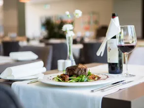 Q Hotel Plus Wrocław - Restaurant