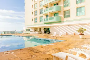 Mercure Macaé - Piscina