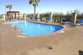 Holiday Inn Express Seguin by IHG - Piscina