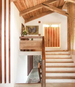 Poas Volcano Lodge - Entrada interior