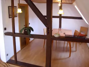 Messewohnung Gräfrath - Spiseområde på rommet