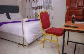 Holiday Premier Hotel - Zimmer
