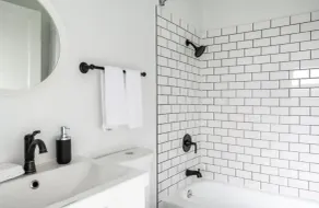Reside Seattle Downtown, a Wyndham Residence - Bathroom