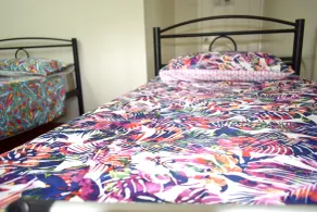 Travellers Paradise - Room