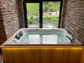 Riverside Suite & Bungalow - Room