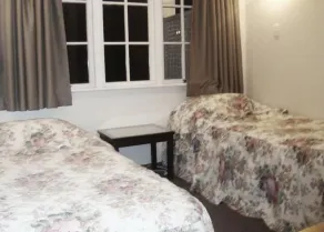Browns Bay Olive Tree - Pet Friendly Family Apartment - Zimmer
