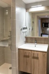 Residhome Toulouse Ponts Jumeaux - Salle de bain