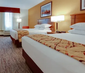 Drury Inn & Suites St. Louis Forest Park - Chambre