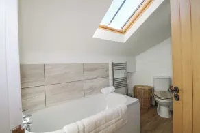 Middle Tower - Bagno