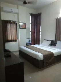 Balaji Lodging - Room