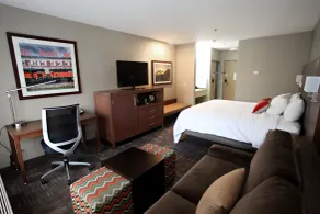 Best Western Plus CottonTree Inn - Chambre
