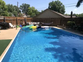 Becky & Marvels 420 Stay (Private Room) - Pool