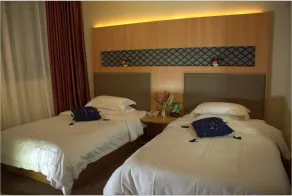 Home Club Hotel Yuexiu Branch - Room
