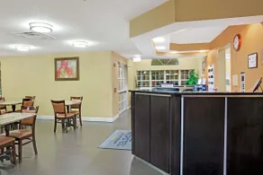 Microtel Inn by Wyndham University Place - Lobby