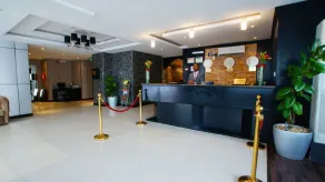 Al Muhaidb Al Diwan - Al Olaya - Economic - Recepción