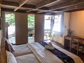 Tree House Lodge - Rum