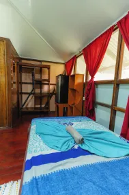 Poor Man's Paradise Lodge - Rum