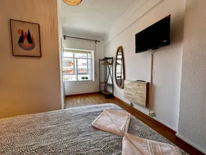 HOSTAL ATUAIREHOME BURGOS  - Rum