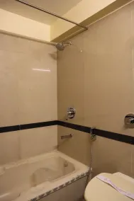 HOTEL SALEM CASTLE - Baño
