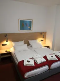 Hotel Haus vom Guten Hirten - Room