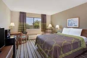 Super 8 by Wyndham Charles City - Rom